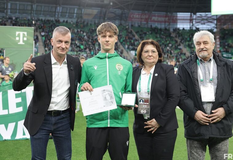 Bucsák Mihály kapta a dr. Fenyvesi Máté-díjat